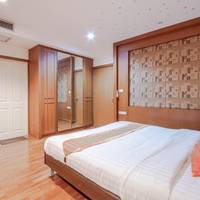 Deluxe Double Room with Pool Access