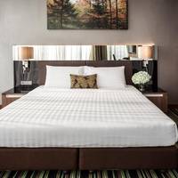 Continent  Room 