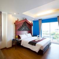 Deluxe Double Room with Canal View