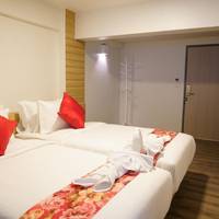 Deluxe Twin Room with Balcony