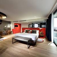 Studio Suite Silver