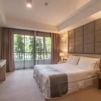 Double Room with Pool View