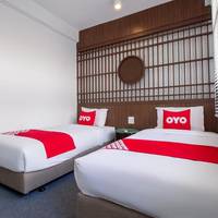Twin Room with Shared Bathroom
