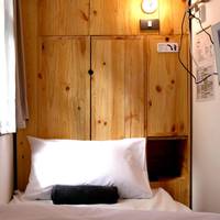 Single Bed in 6-Bed Dormitory Room