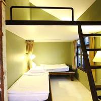 Quadruple Room with Private Bathroom