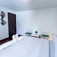 Queen Room with Shared Bathroom