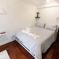 Small Double Room with Shared Bathroom