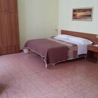 Two-Bedroom Apartment with 2 Bathrooms 