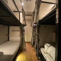 6-Bed Mixed Dormitory Room