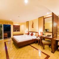 Deluxe Double or Twin Room in Garden Wing