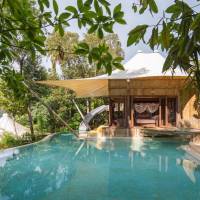 3 Bedroom Beach Pool Reserve 