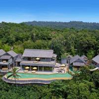6 Bedroom Sunset Ocean View Pool Reserve 