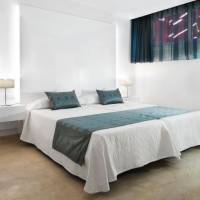 One-Bedroom Apartment (3 Adults + 1 Child)