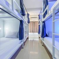 Bunk Bed in Mixed Dormitory Room