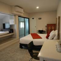 Quadruple Room with Private Bathroom