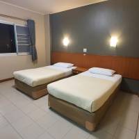 Twin Room with Bathroom