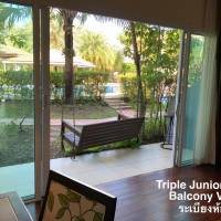 Junior Triple Suite