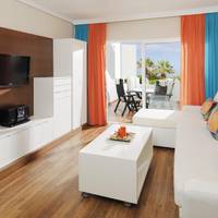 Studio with Terrace