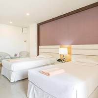 Superior Twin Room with City View