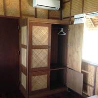 One-Bedroom Bungalow with Sea View
