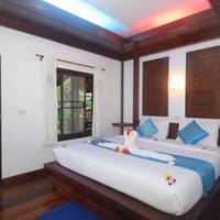 Deluxe Double Room with Garden View