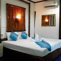 Deluxe Double or Twin Room with Pool View