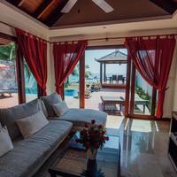 Beachfront Villa - 3 Bedroom