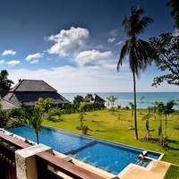 Beachfront Apartment - 2 Bedroom (Upper floor)
