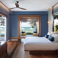 Villa - Beach Front