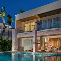 Lagoon Access Suite, 1 Bedroom Suite, 1 King, Poolside view