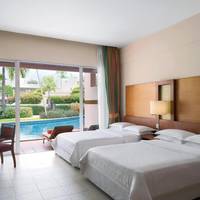Premium Lagoon Access, Guest room, 2 Double, Poolside view