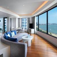 Club Executive Suite Ocean View