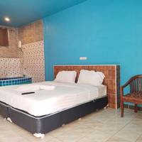 Deluxe Double Room with Bath