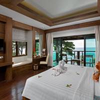 Deluxe Double or Twin Room with Ocean View