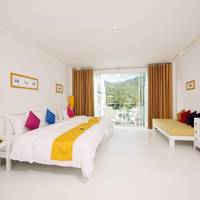 Deluxe Double Room with Pool View - Serene Wing