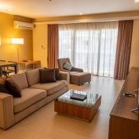 Deluxe King Suite