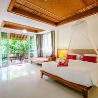 Grand Deluxe King Cottage with Bathtub