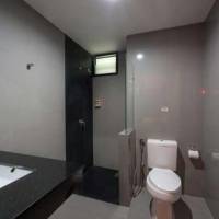 One-Bedroom with Pool access