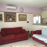 One-Bedroom Apartment - Split Level