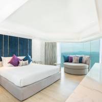 Thai Modern Theme Suite (2 Bedrooms)