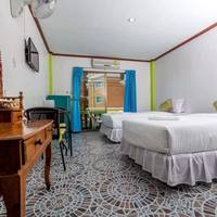 Twin Room with Balcony