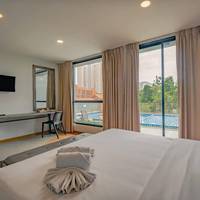 Double Room with Pool View