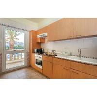 Room #4208916