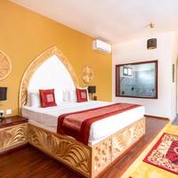Junior Suite with Pool View
