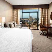Guest room, 1 King, Balcony