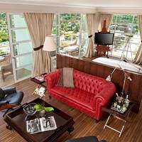 Signature Suite