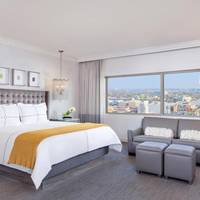 Huntley King Room 