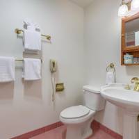 King Room with Spa Bath