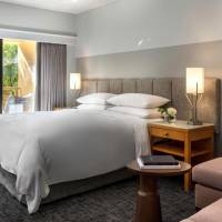 King Guest Room with Poolside View (No Resort Fees)