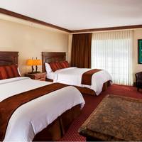 Premium Queen Room with Two Queen Beds with Mountain View
